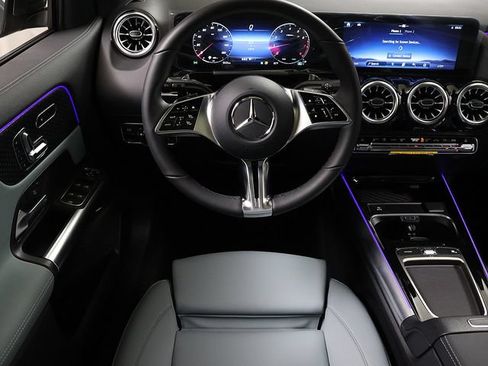 Certified 2026 Mercedes-Benz GLA 250 4MATIC image 14