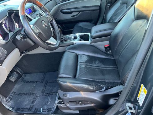 Used 2011 Cadillac SRX Luxury FWD image 21