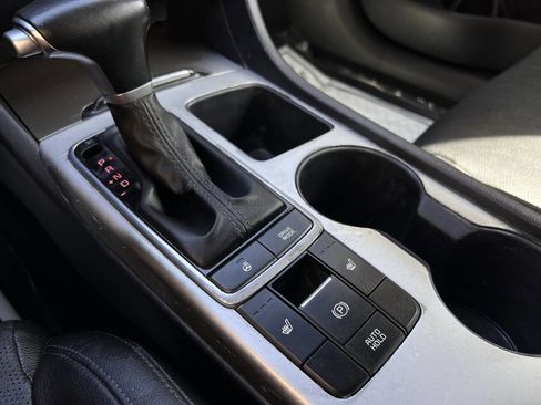 Used 2017 Kia Optima EX image 13