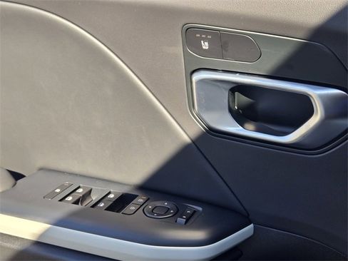 New 2025 Kia K4 GT-Line image 17