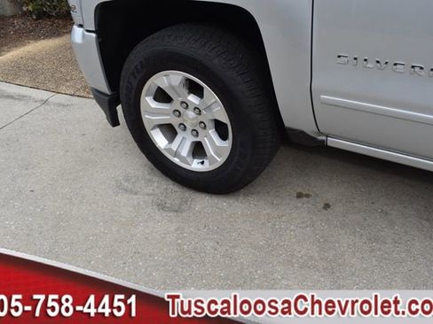 Used 2018 Chevrolet Silverado 1500 LT w/ All Star Edition image 15