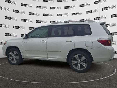 Used 2009 Toyota Highlander Sport FWD image 3