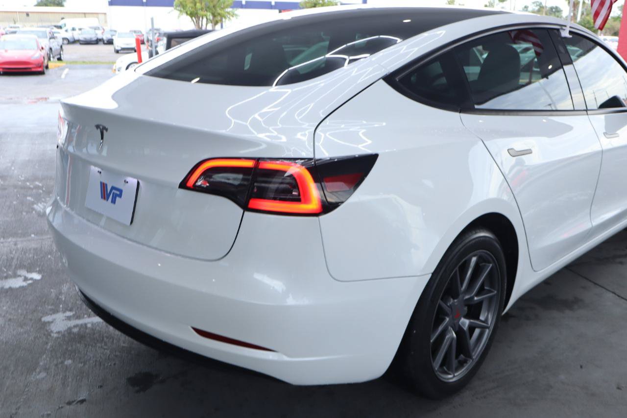 Used 2023 Tesla Model 3 Standard Range RWD image 7