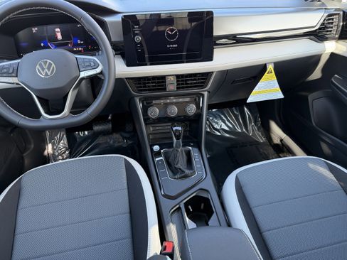 New 2026 Volkswagen Taos S image 13