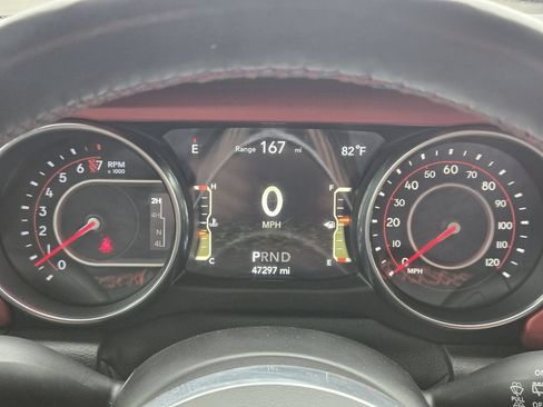 Used 2018 Jeep Wrangler Unlimited Rubicon AWD/4WD image 12