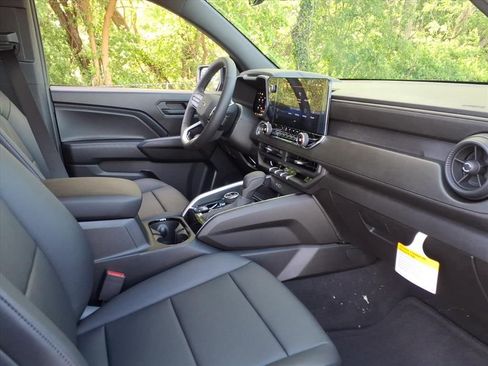 New 2026 Chevrolet Colorado Trail Boss AWD/4WD image 23