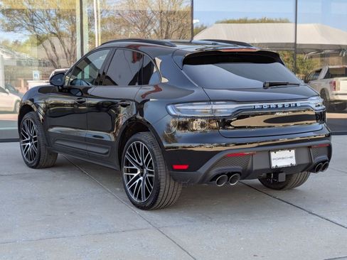 New 2026 Porsche Macan AWD/4WD image 3