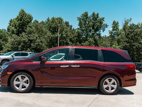 Used 2020 Honda Odyssey EX image 3