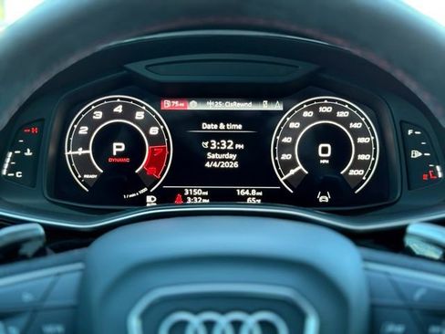 Used 2025 Audi RS Q8 performance image 35