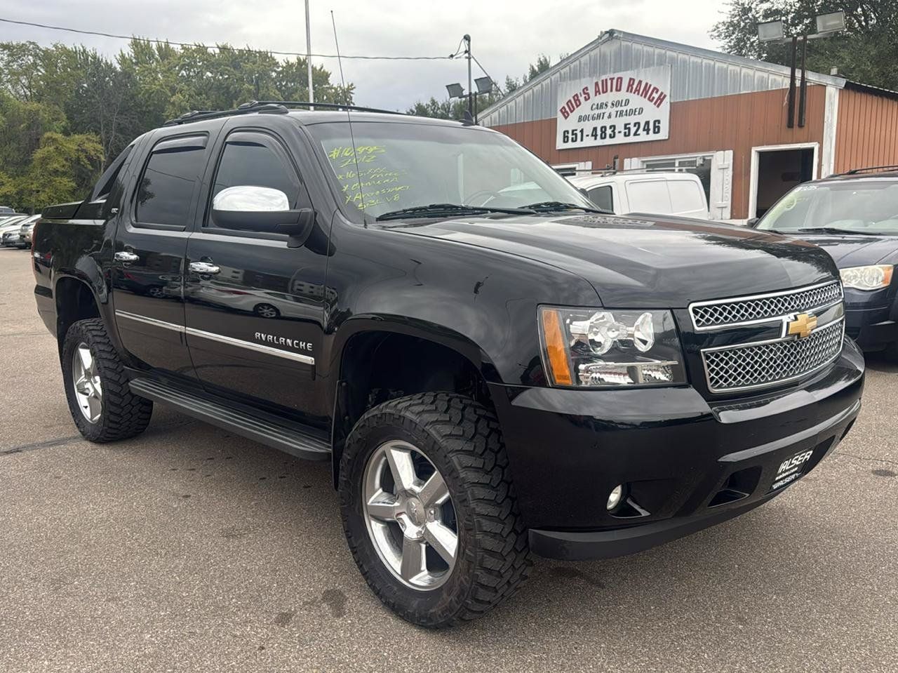 Used 2012 Chevrolet Avalanche LTZ AWD/4WD image 3