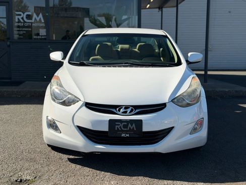 Used 2013 Hyundai Elantra GLS w/ Preferred Pkg FWD image 2