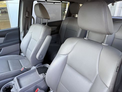 Used 2012 Honda Odyssey EX-L image 14