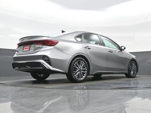 Used 2024 Kia Forte GT-Line w/ GT-Line Premium Package FWD image 32