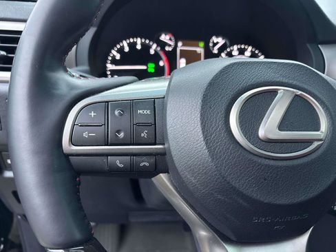 Used 2023 Lexus GX 460 Premium image 18