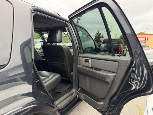 Used 2012 Ford Expedition Limited AWD/4WD image 21