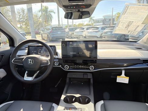 New 2026 Honda Prologue Touring image 16