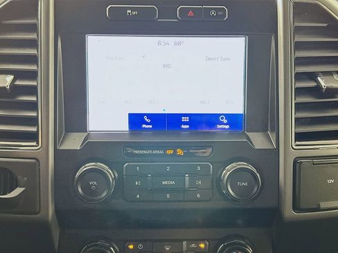 Used 2020 Ford F150 XLT image 17