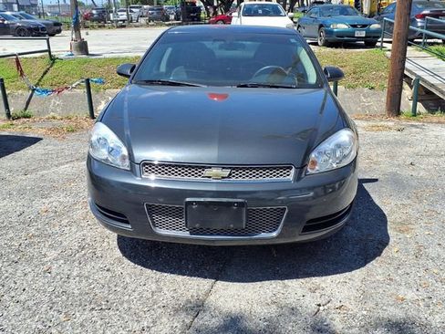 Used 2015 Chevrolet Impala Limited LS FWD image 2