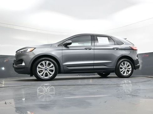Used 2022 Ford Edge Titanium w/ Equipment Group 301A image 40