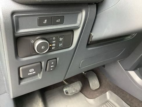 Used 2022 Ford Expedition Limited AWD/4WD image 30