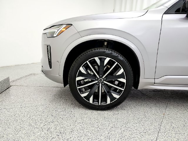 Used 2026 Volvo XC90 B6 Ultra w/ Protection Package Premier AWD/4WD image 27