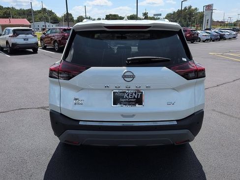 Used 2023 Nissan Rogue SV w/ SV Premium B Package FWD image 6