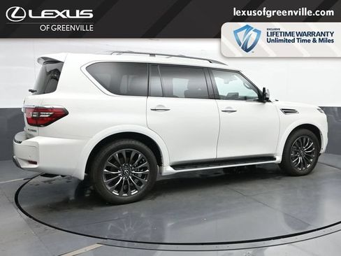 Used 2024 Nissan Armada Platinum w/ Captain's Chairs Package RWD image 8