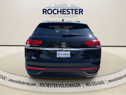 Used 2023 Volkswagen Atlas Cross Sport SE AWD/4WD image 5
