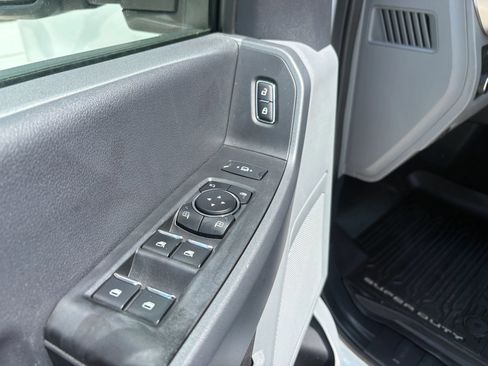 Used 2024 Ford F350 XLT AWD/4WD image 21