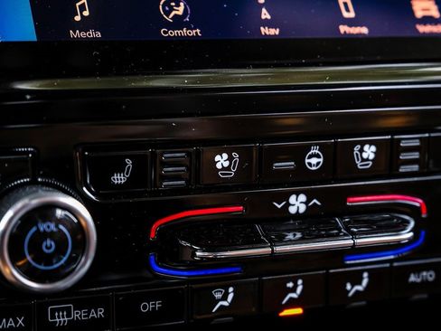 Used 2022 Jeep Grand Cherokee L Summit image 39