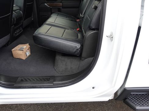 Used 2023 GMC Sierra 2500 SLE w/ Preferred Package image 21