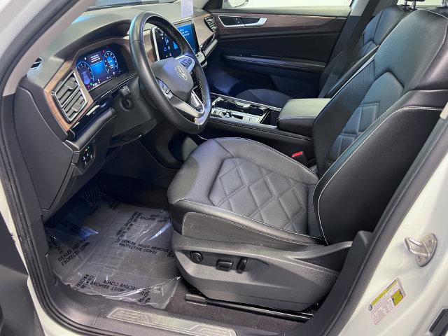 Certified 2024 Volkswagen Atlas SE FWD image 7