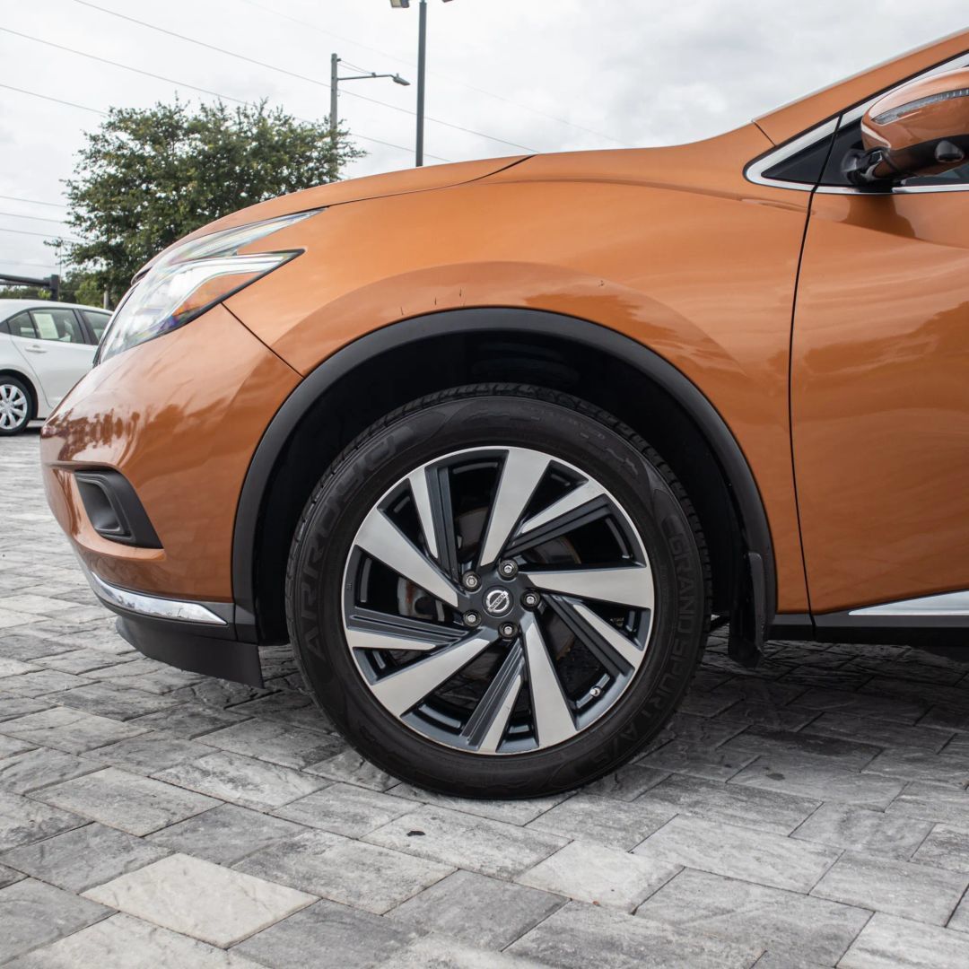 Used 2017 Nissan Murano Platinum w/ Platinum Technology Package FWD image 5