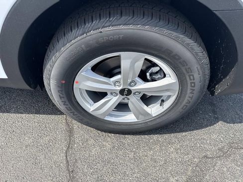 New 2026 Kia Sorento LX FWD image 5