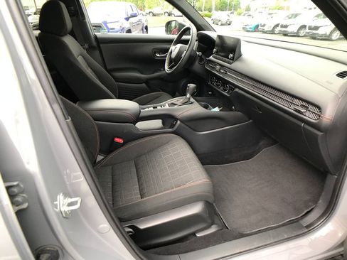 Used 2024 Honda HR-V Sport image 30