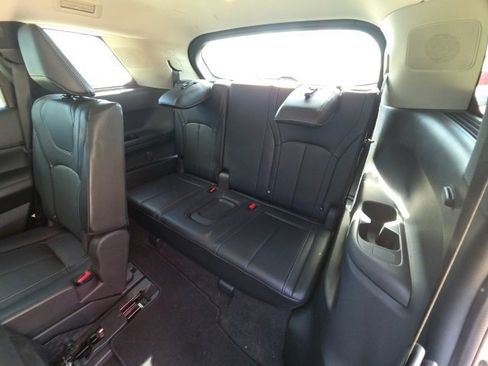 Used 2023 INFINITI QX60 Pure w/ Cargo Package image 31