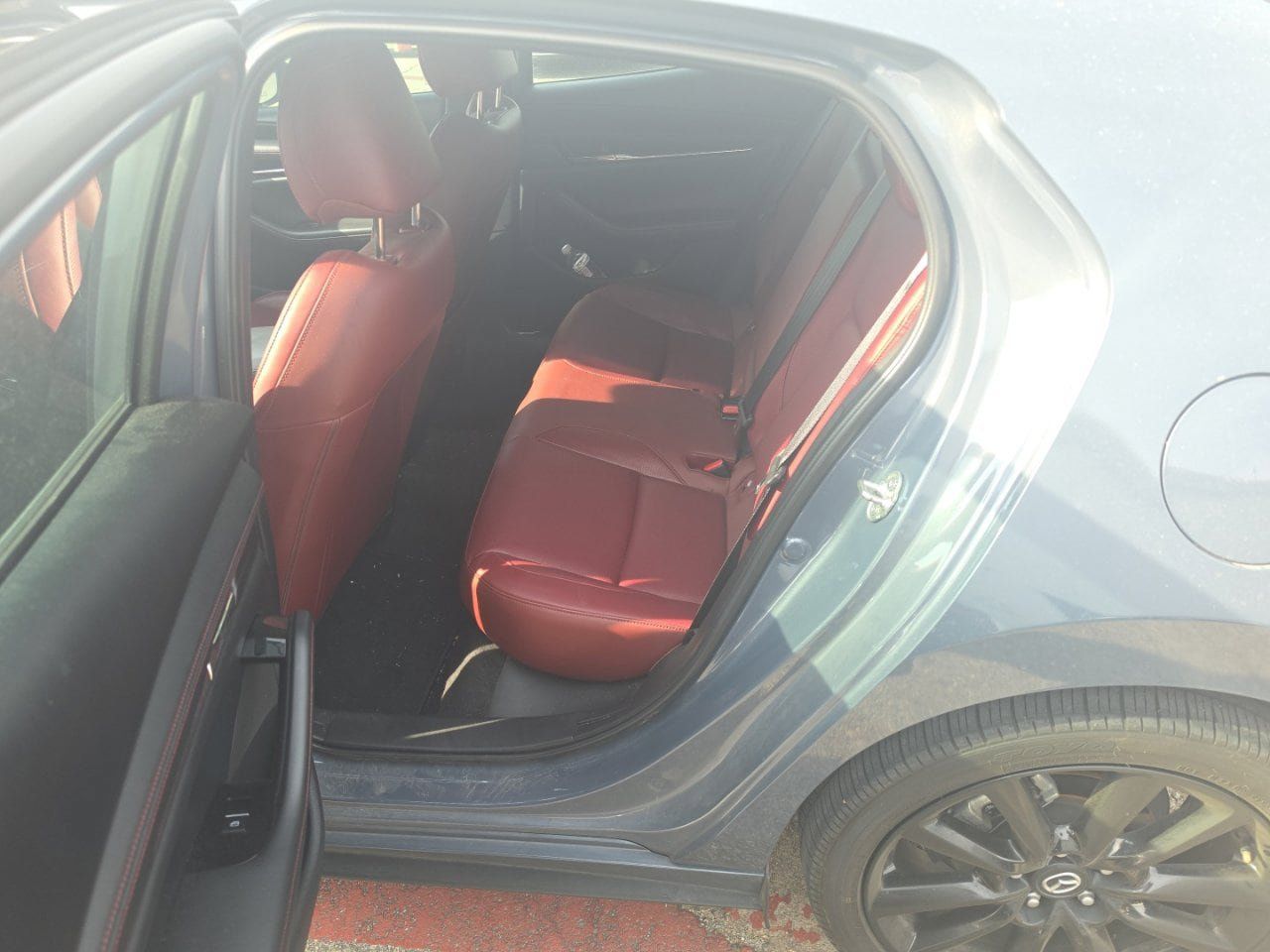 Used 2024 MAZDA MAZDA3 s AWD/4WD image 12