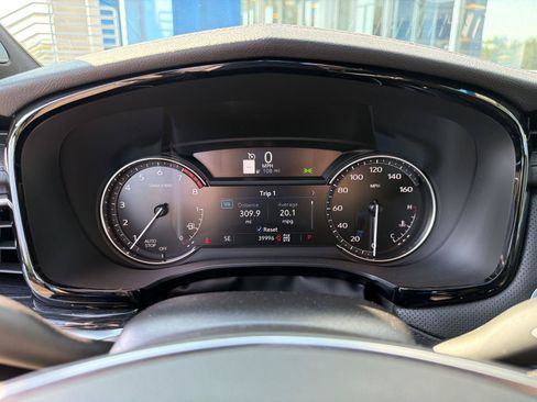 Used 2023 Cadillac XT5 Premium Luxury AWD/4WD image 24