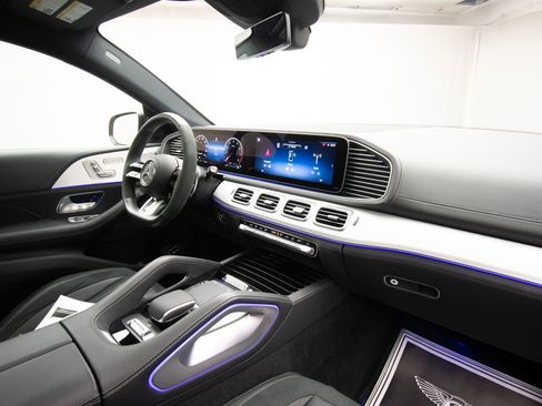 Used 2025 Mercedes-Benz GLE 53 AMG 4MATIC Coupe image 22