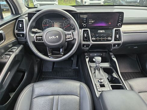 Used 2023 Kia Sorento X-Line EX AWD/4WD image 12