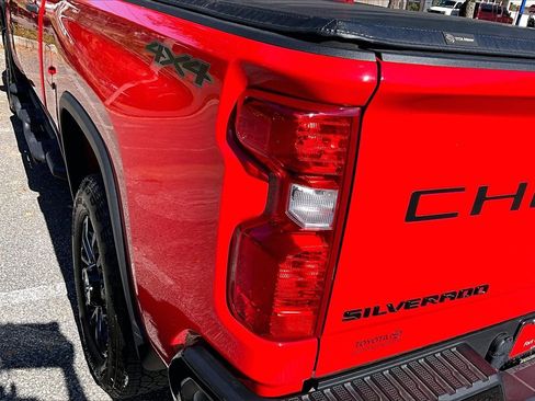Used 2025 Chevrolet Silverado 2500 Custom w/ Custom Convenience Package image 20