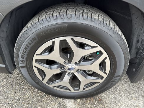 Certified 2021 Subaru Forester Premium image 9