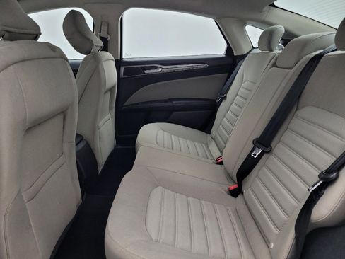 Used 2018 Ford Fusion S image 18