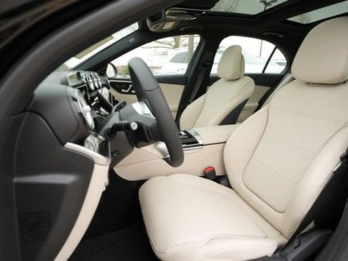 Used 2026 Mercedes-Benz C 300 4MATIC Sedan image 35