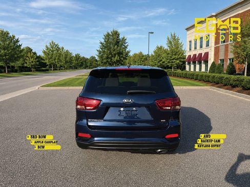 Used 2019 Kia Sorento AWD image 5