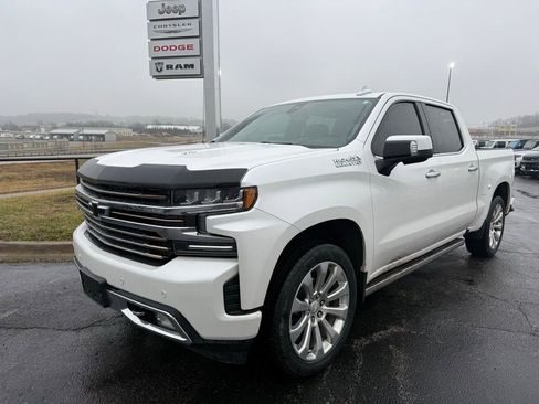 Used 2019 Chevrolet Silverado 1500 High Country image 2