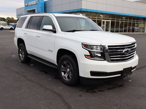 Used 2019 Chevrolet Tahoe LS image 2