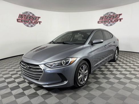 Used 2018 Hyundai Elantra SEL w/ Cargo Package image 3