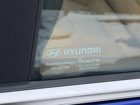 Used 2022 Hyundai Ioniq SEL image 7