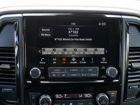 Used 2021 Nissan Titan PRO-4X w/ Pro-4x Convenience Package AWD/4WD image 22
